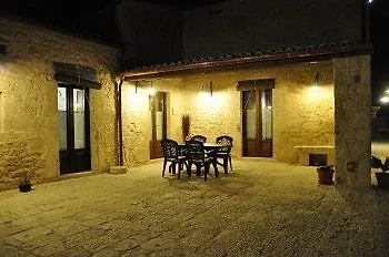 Hotel La Muraglia Camemi